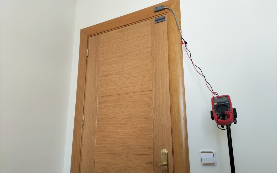 ¿Cómo funciona un detector magnético?