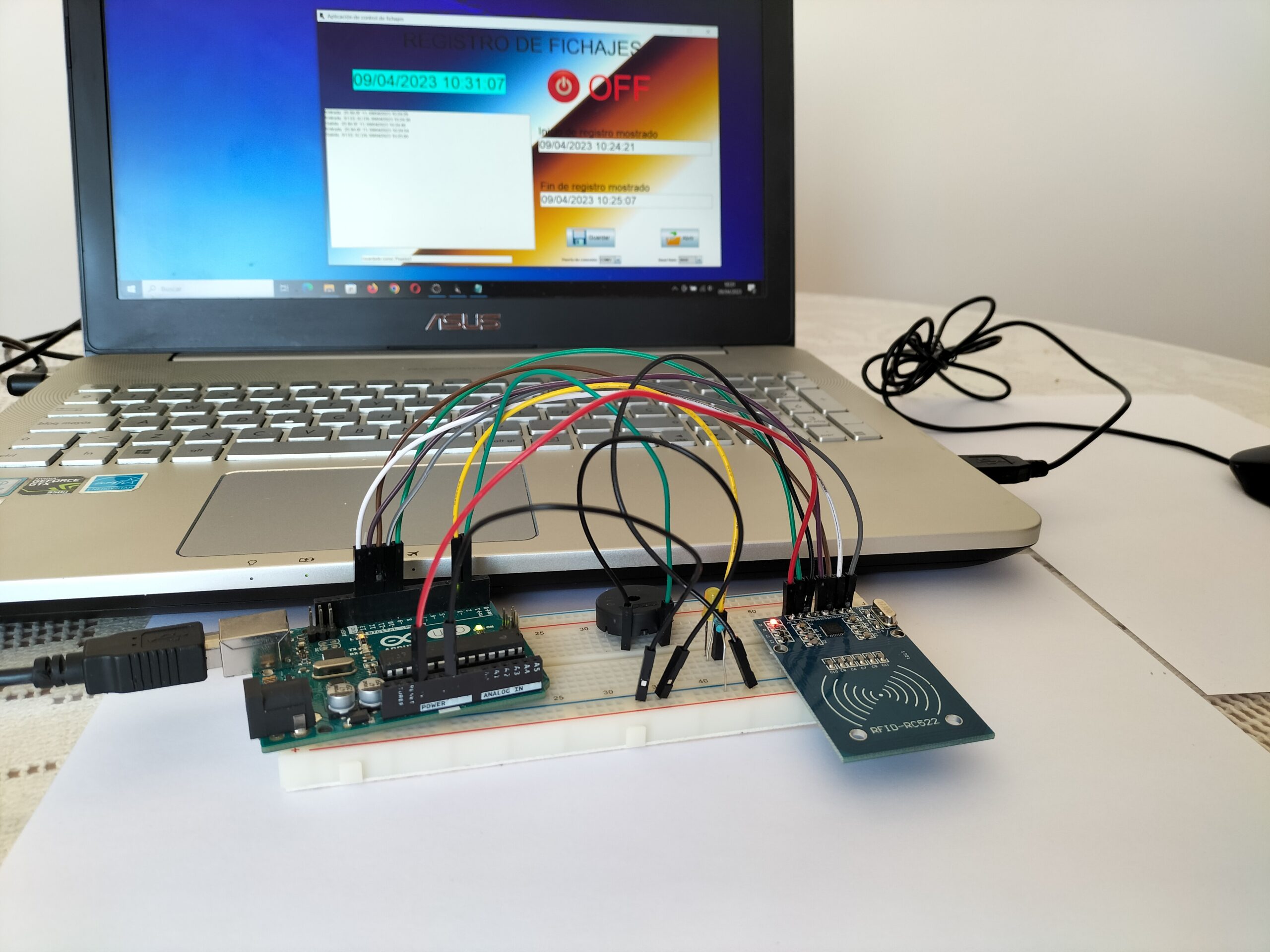IMG20230409103106 Máquina de fichar con RFID